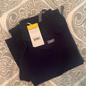 BRAND NEW Figs Livingston Scrub Pants